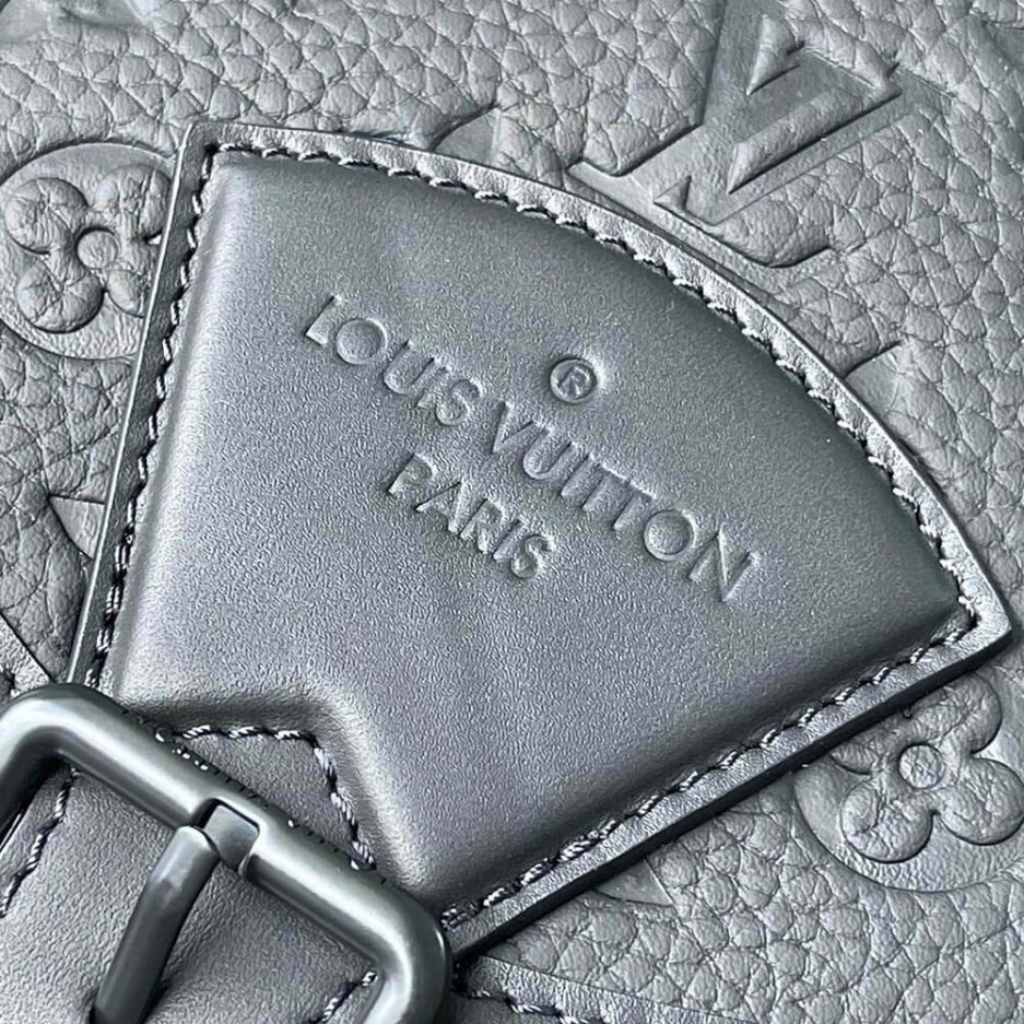LV Montsouris Backpack - Image 7