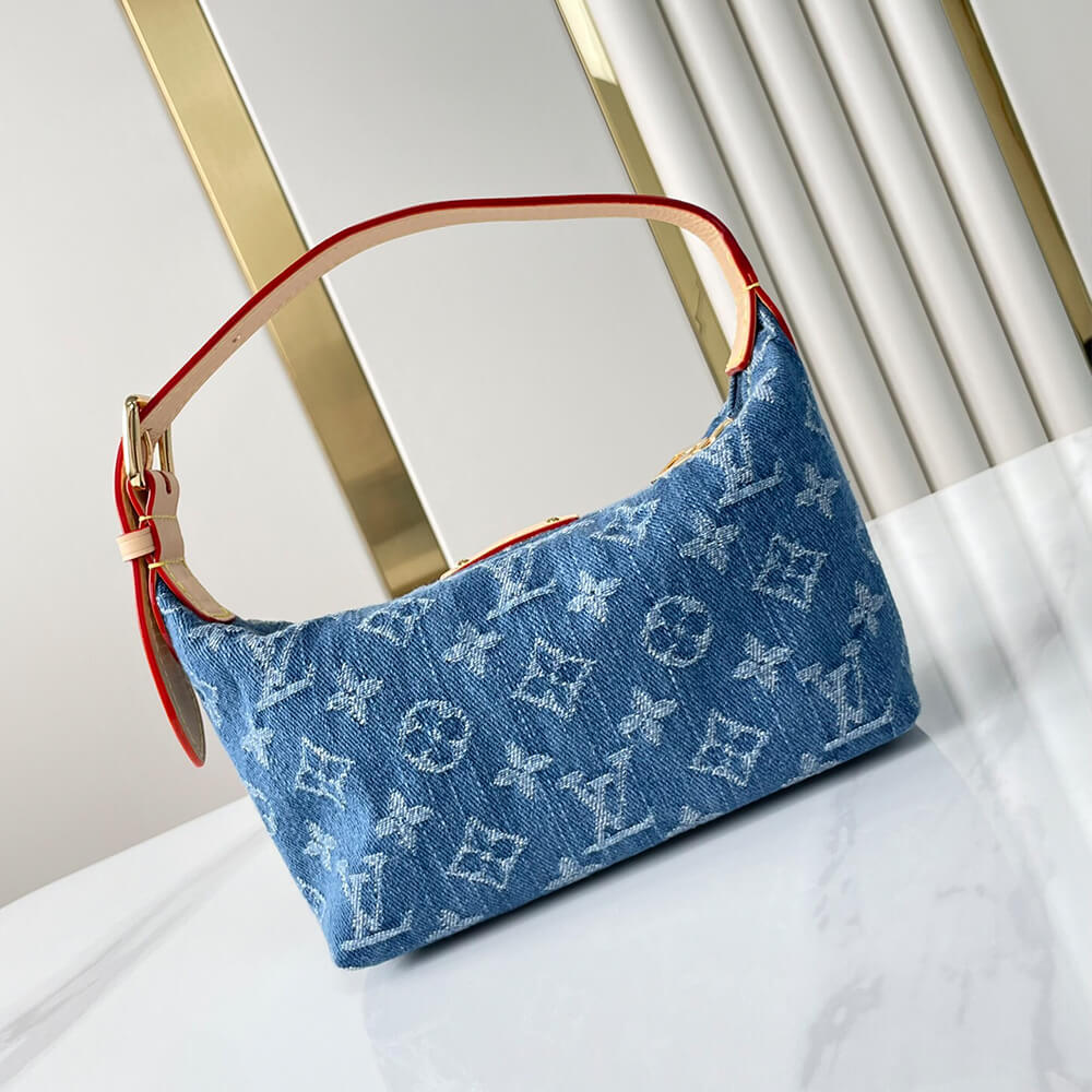 LOUIS VUITTON Hills Pochette - Image 6