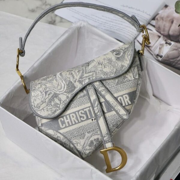 Dior Saddle Bag - Image 2