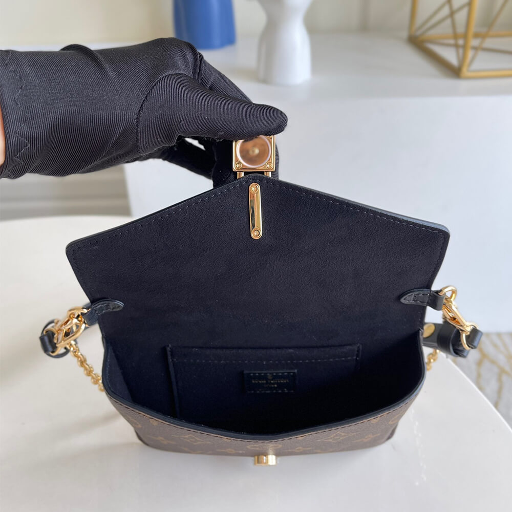 LOUIS VUITTON PADLOCK ON STRAP - Image 5