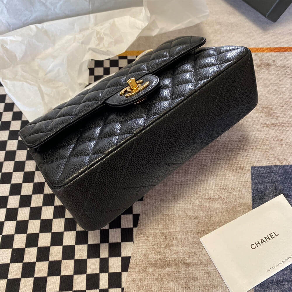 CHANEL Classic Flap Handbag - Image 5
