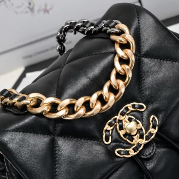 CHANEL 19 BACKPACK - Image 7