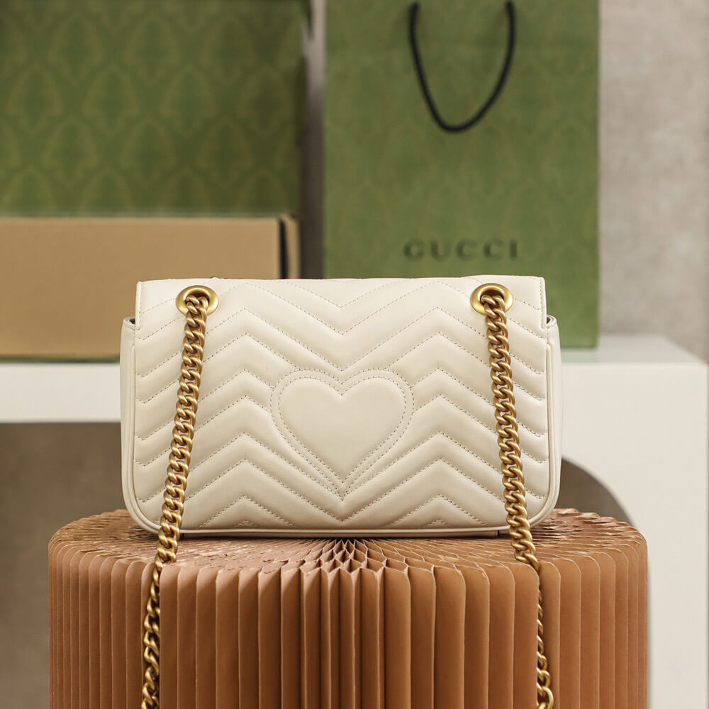 Gucci Marmont Matelasse Shoulder Bag - Image 4