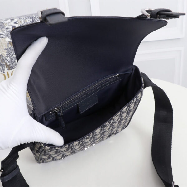 Dior Kid's Messenger Bag - Image 7
