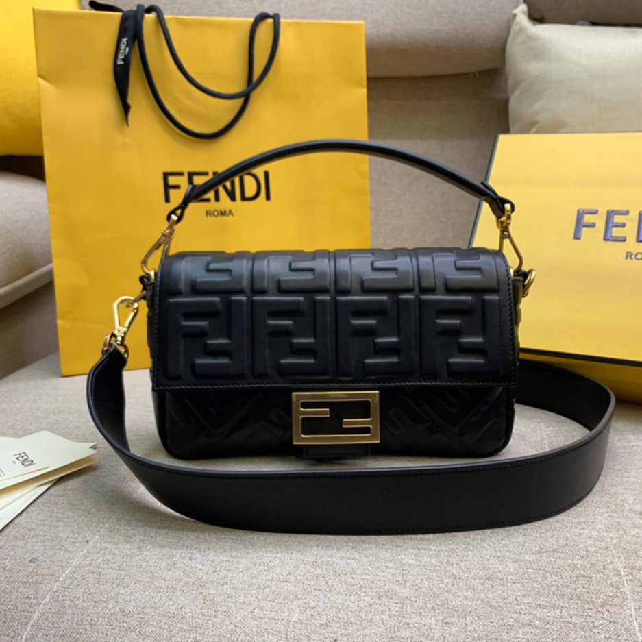 Fendi Baguette Bag - Image 2