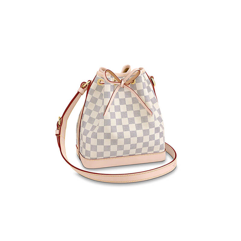 LOUIS VUITTON Noe Bucket Bag