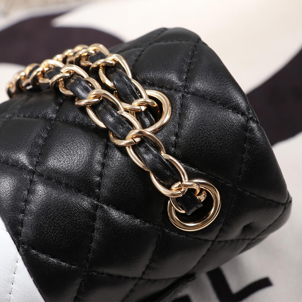 CHANEL CLASSIC HANDBAG - Image 8