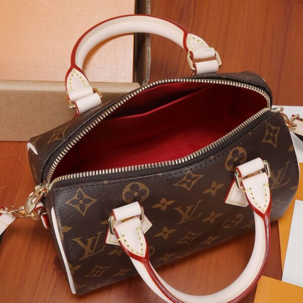 LOUIS VUITTON Speedy Bandouliere 20 - Image 5