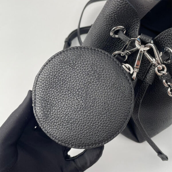 LOUIS VUITTON - Image 7