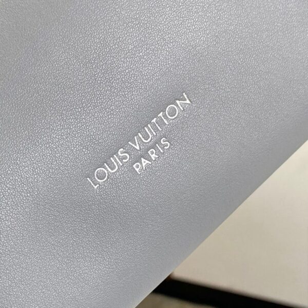 LOUIS VUITTON CarryAll Cargo PM - Image 7
