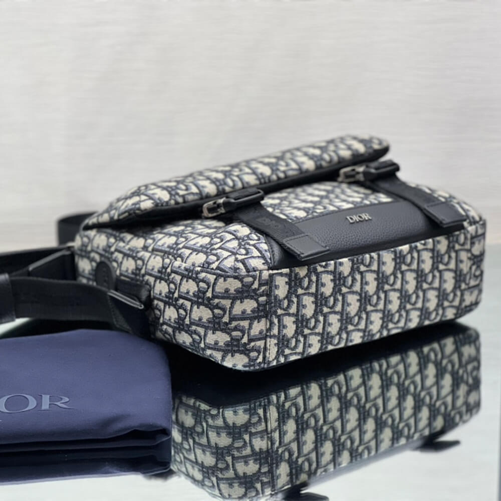 Dior Explorer Messenger Bag - Image 4