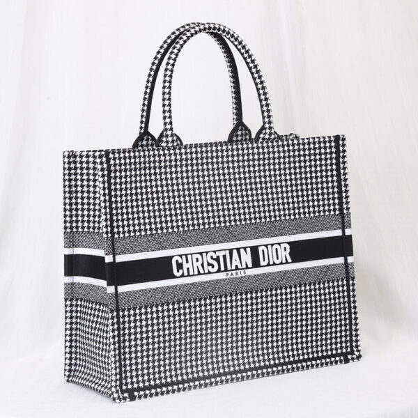 Dior Large Book Tote Bag - Image 3