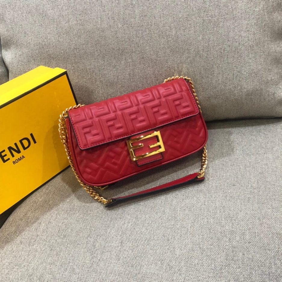Fendi Baguette Chain Bag - Image 2