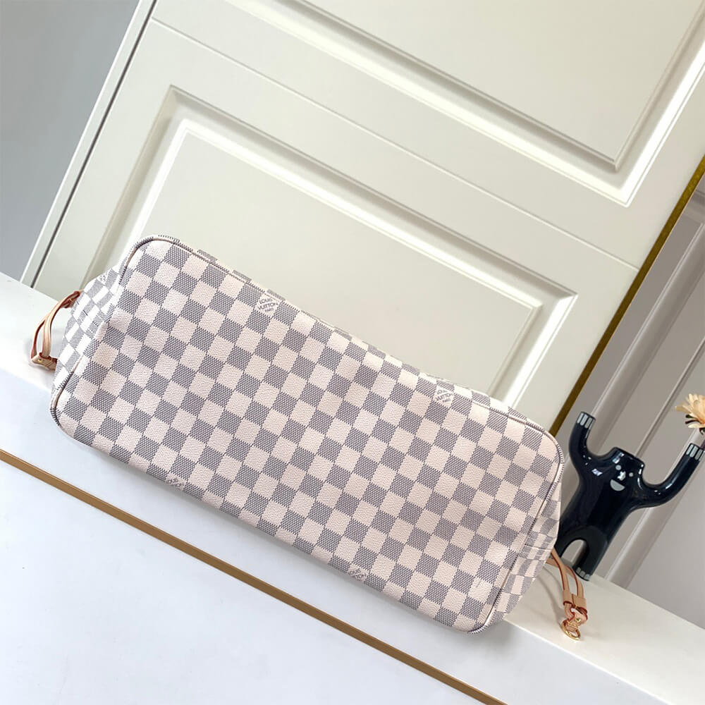 Louis Vuitton Neverfull GM Bag - Image 5