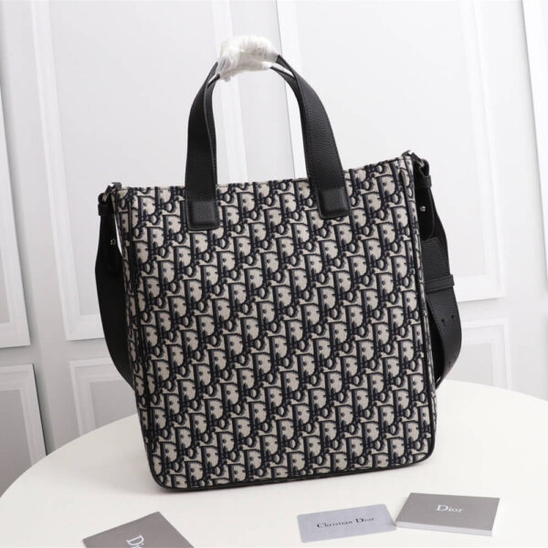 Dior Saddle Tote Bag With Shoulder Strap - Image 3