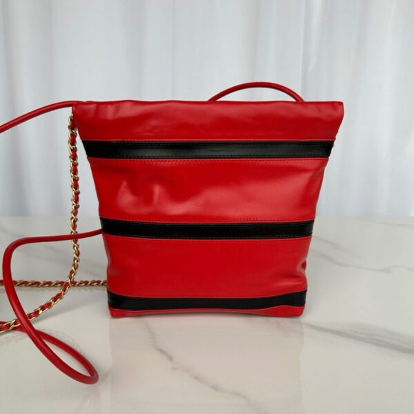 CHANEL 22 MINI HANDBAG - Image 3