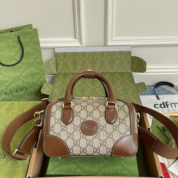 Gucci Duffle Bag With Interlocking - Image 2