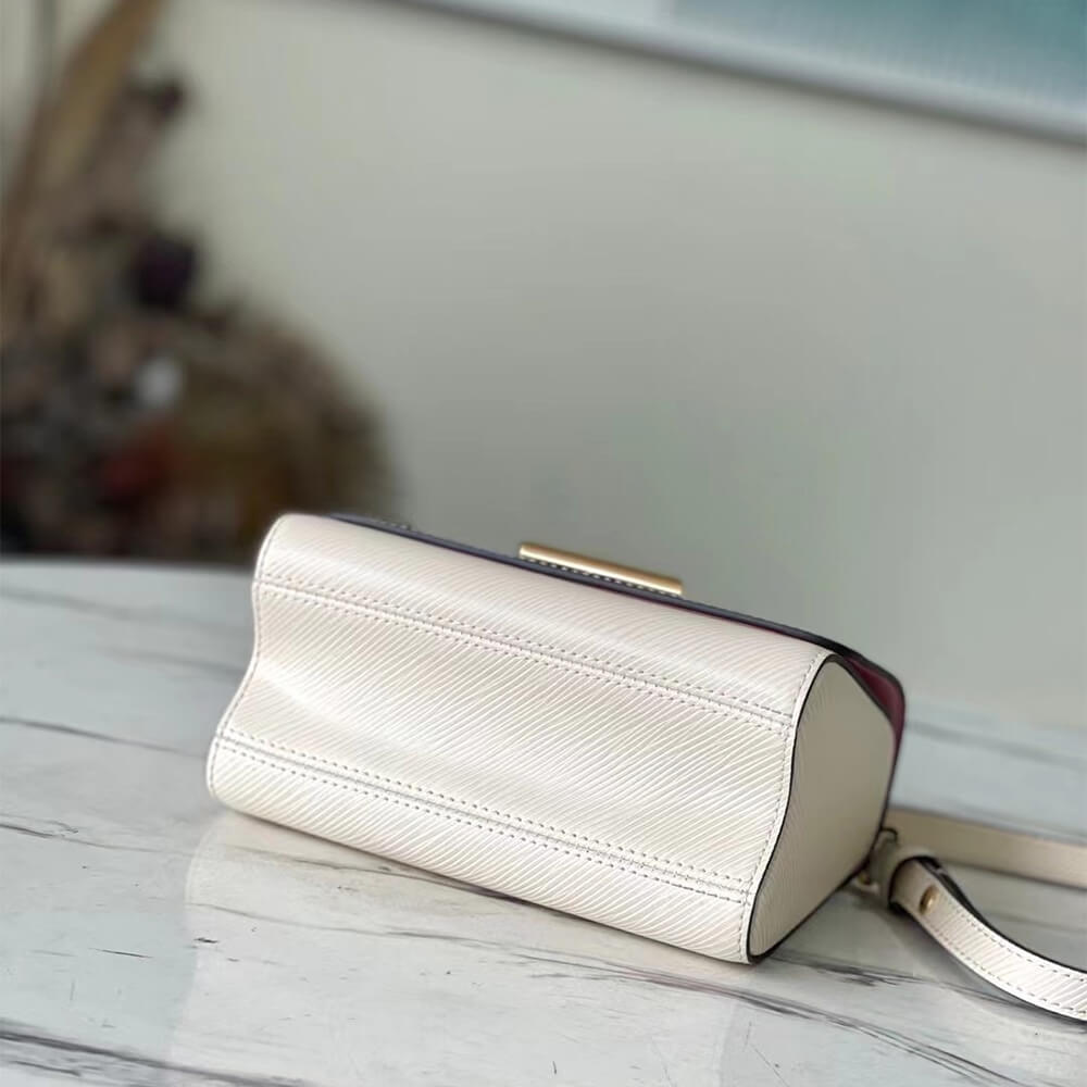 Louis Vuitton Alma BB Bag - Image 5