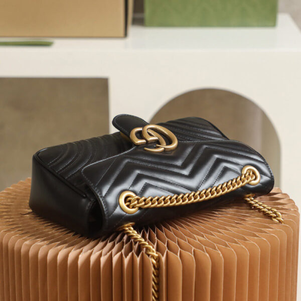 Gucci Marmont Matelasse Shoulder Bag - Image 3