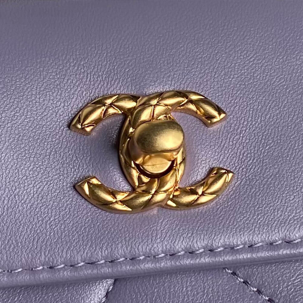 CHANEL Clutch - Image 7