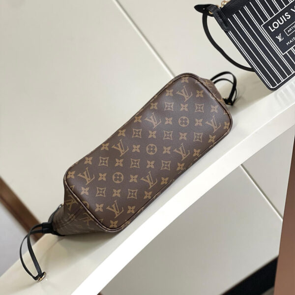 LV Neverfull Inside Out MM - Image 7