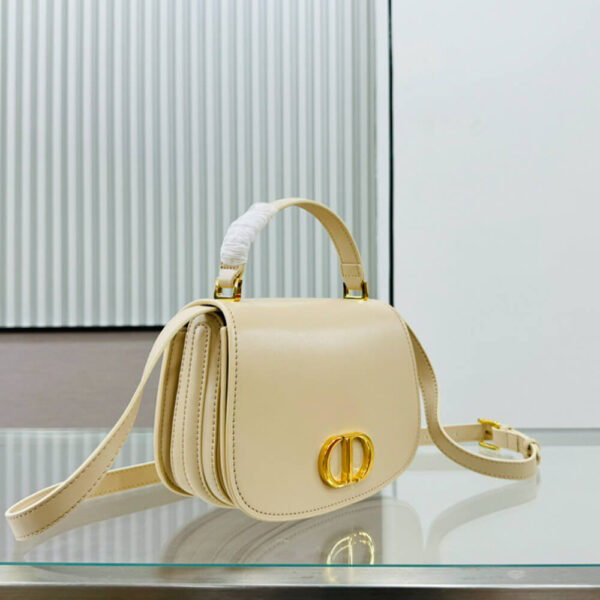 Dior Medium 30 Montaigne Avenue Top Handle Bag - Image 3