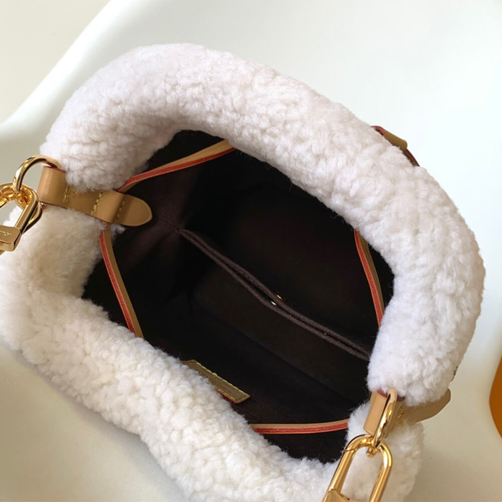 LOUIS VUITTON NéONOé BB - Image 5