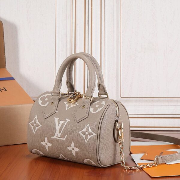 LOUIS VUITTON Speedy Bandouliere 20 - Image 3