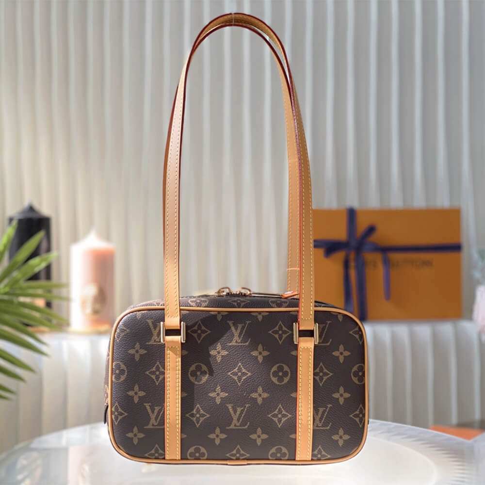 Louis Vuitton Cite Bag - Image 3