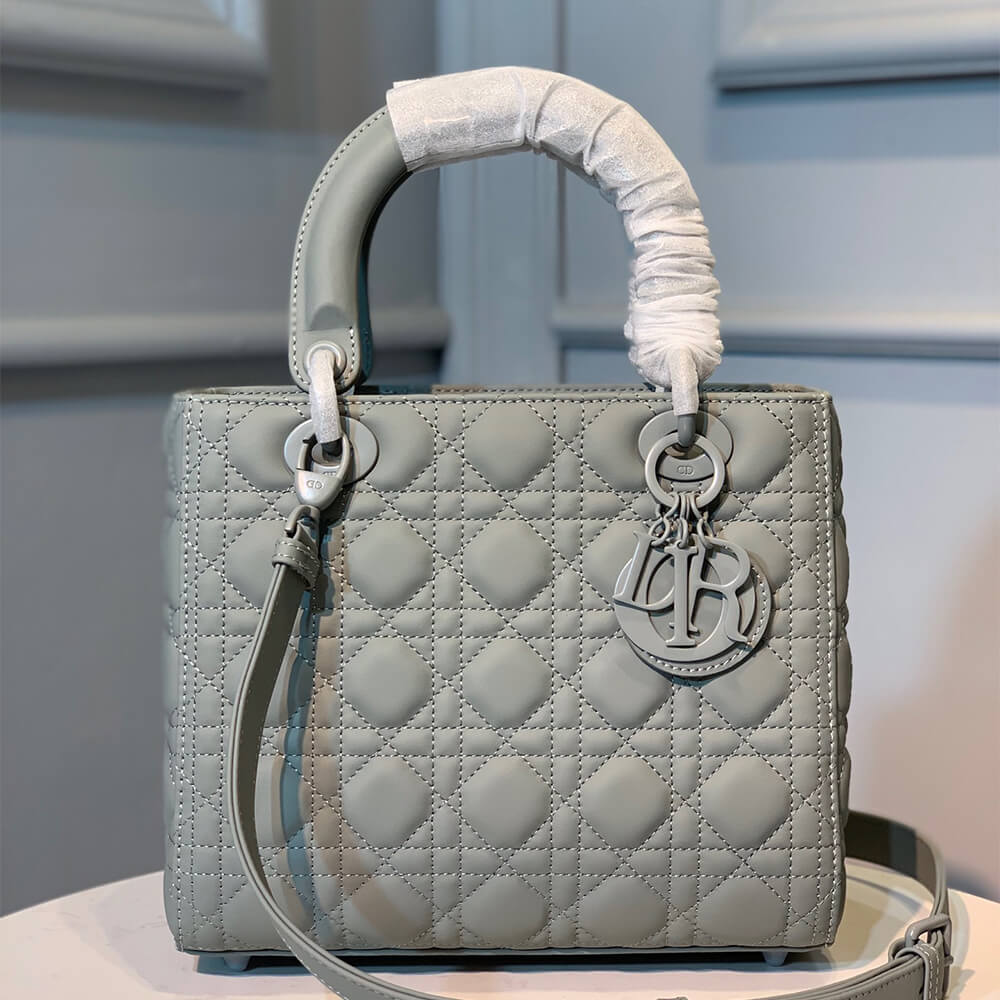 Dior Medium Lady Bag - Image 2