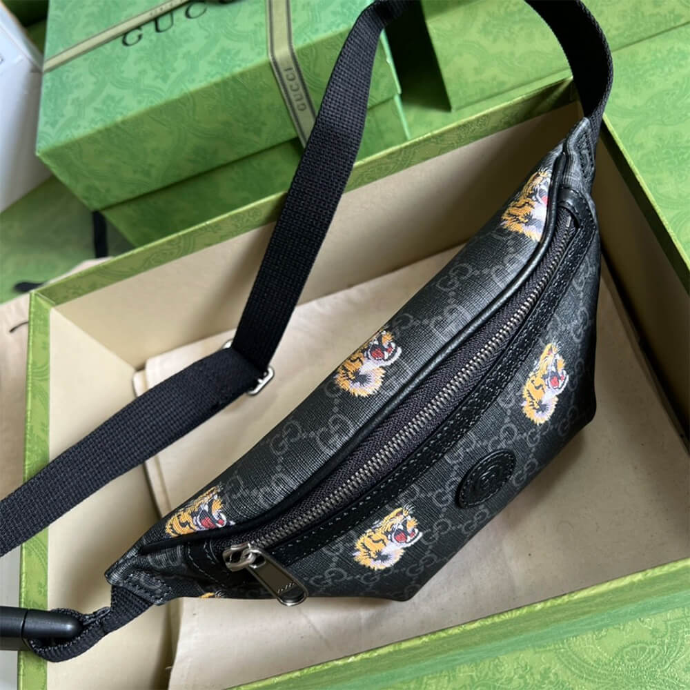 Gucci Belt Bag With Figer Print - Image 5