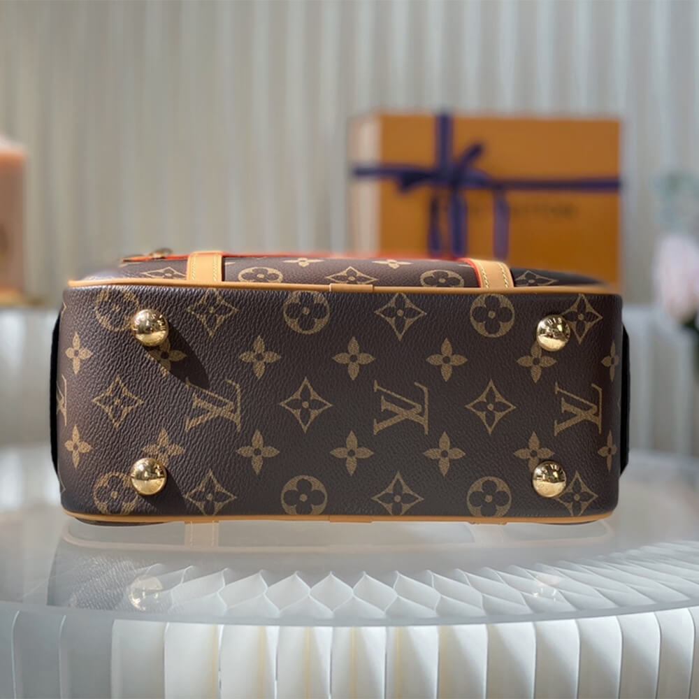 Louis Vuitton Cite Bag - Image 6
