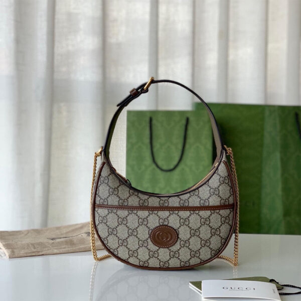 Gucci Half Moon Shaped Bag - Image 2