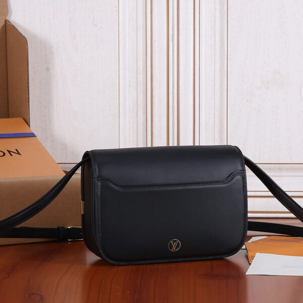 LOUIS VUITTON Orsay MM - Image 4
