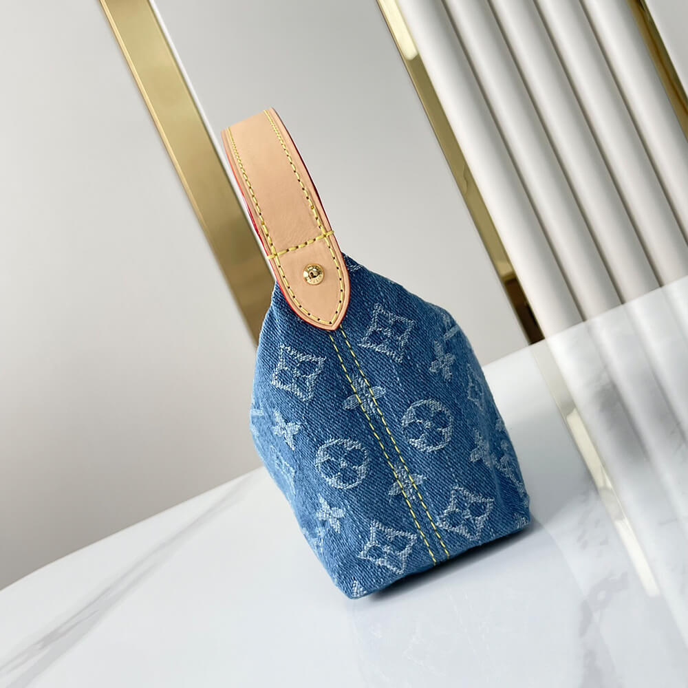 LOUIS VUITTON Hills Pochette - Image 3