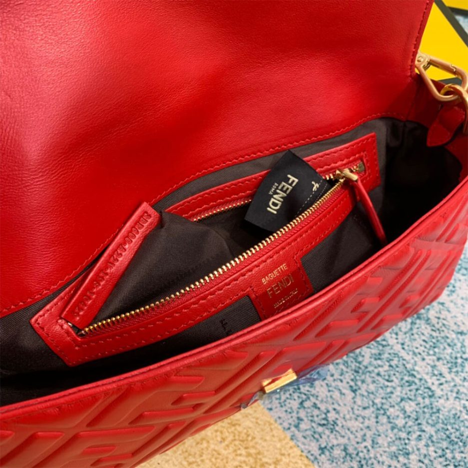 Fendi Baguette Chain MIdi Bag - Image 7