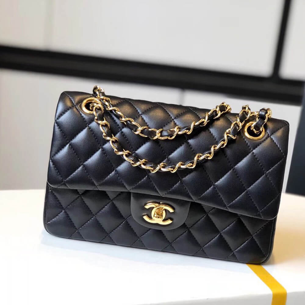 ChaneI SMALL CLASSIC HANDBAG - Image 2