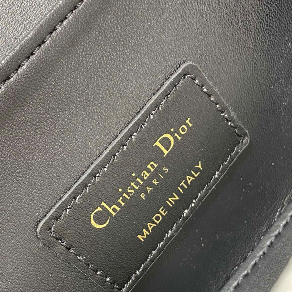 Dior Small 30 Montaigne Avenue Top Handle Bag - Image 8