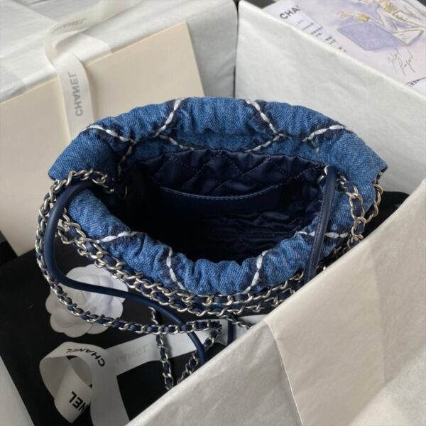CHANEL 22 MINI HANDBAG - Image 4