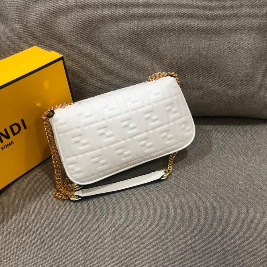 Fendi Baguette Chain MIdi Bag - Image 4