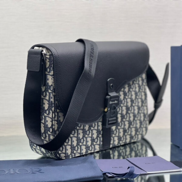 Dior Saddle Messenger Bag - Image 3