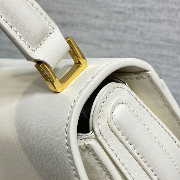 Dior Small 30 Montaigne Avenue Top Handle Bag - Image 5