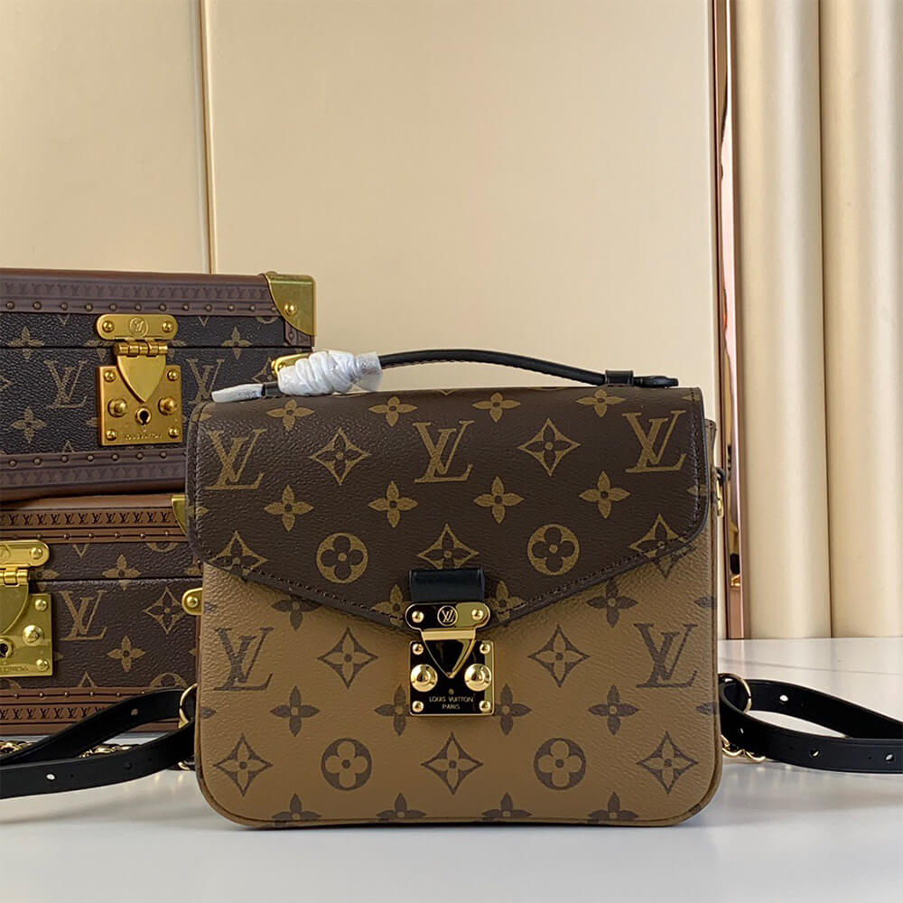 LOUIS VUITTON Pochette Metis Backpack - Image 2