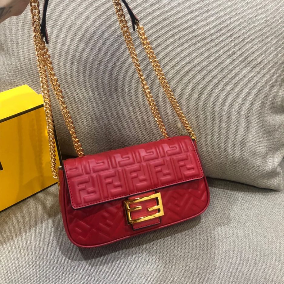 Fendi Baguette Chain Bag - Image 3