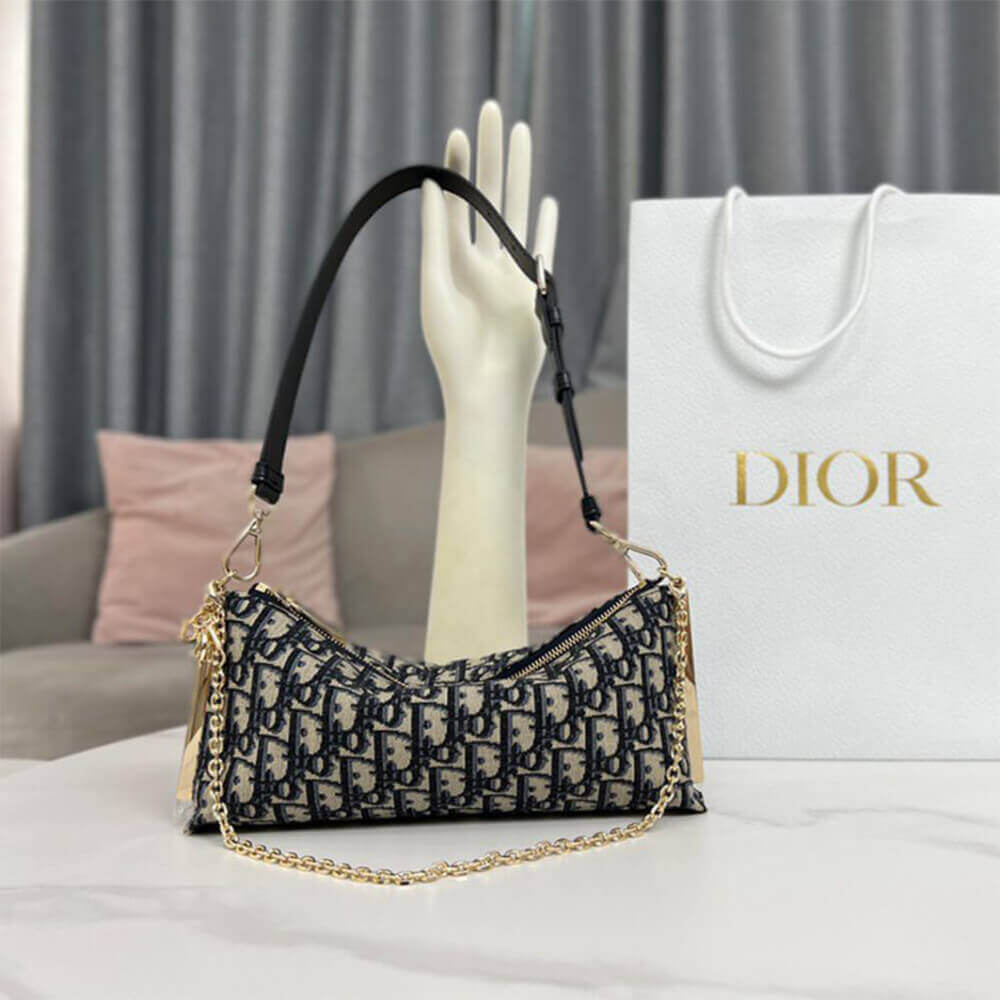 Dior Club Bag - Image 4