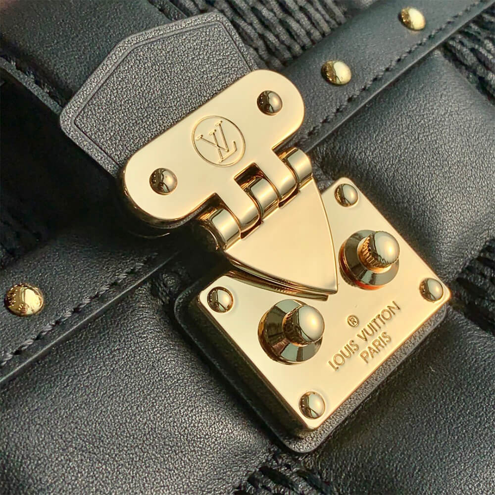 Louis Vuitton Troca PM Bag - Image 6