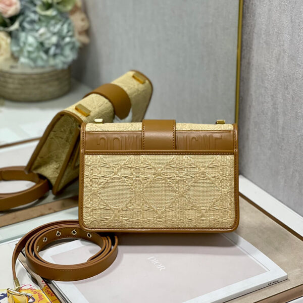 Dior Montaigne 30 Bag - Image 4