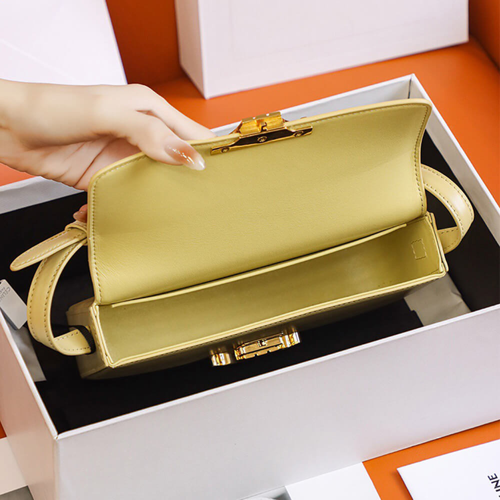 CELINE TRIOMPHE SHOULDER BAG - Image 7