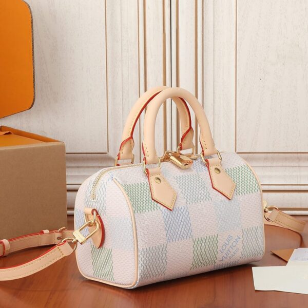 LOUIS VUITTON Speedy Bandouliere 20 - Image 4