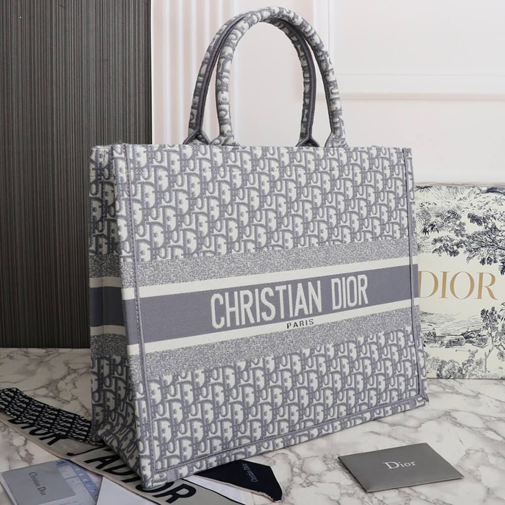 Dior Large Book Tote Bag - Image 3